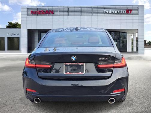 2024 BMW 330 i