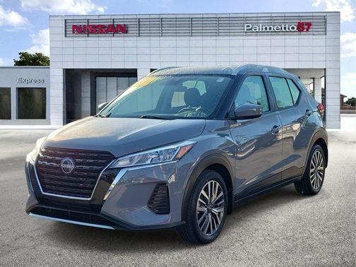 2022 Nissan Kicks SV