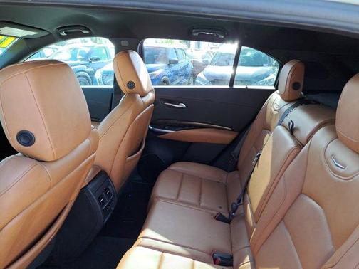 2019 Cadillac XT4 Premium Luxury