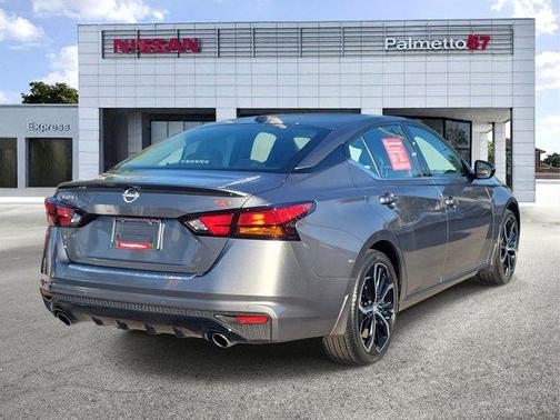 2023 Nissan Altima 2.5 SR