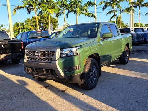 2025 Nissan Frontier SV
