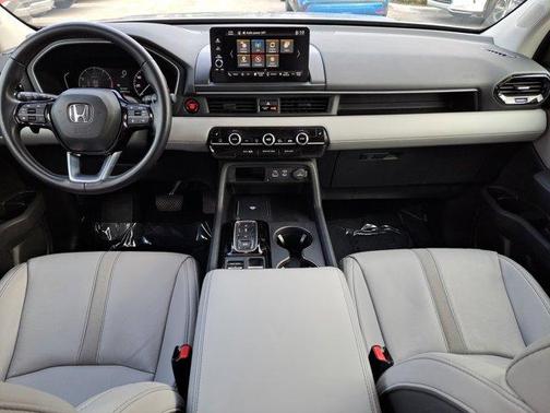 2023 Honda Pilot EX-L 8-Passenger