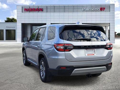 2023 Honda Pilot EX-L 8-Passenger