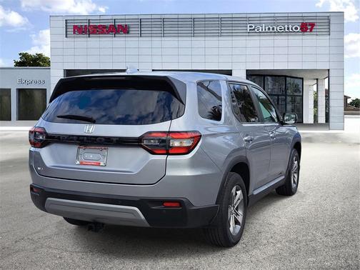 2023 Honda Pilot EX-L 8-Passenger