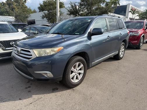 2011 Toyota Highlander Base