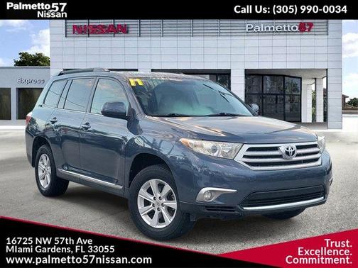 2011 Toyota Highlander Base