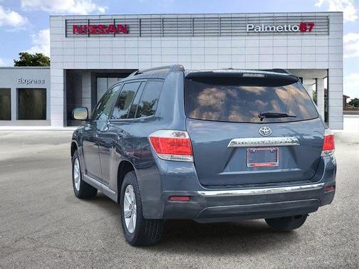 2011 Toyota Highlander Base