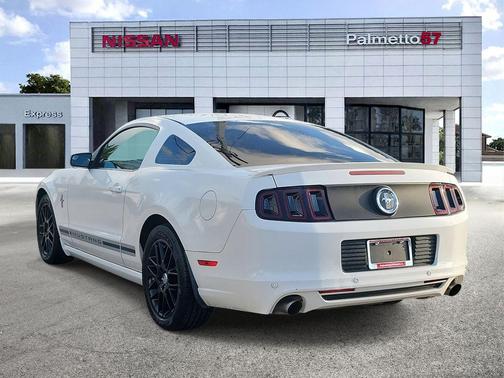 2013 Ford Mustang V6 Premium