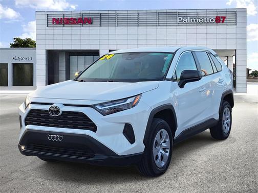 2024 Toyota RAV4 LE