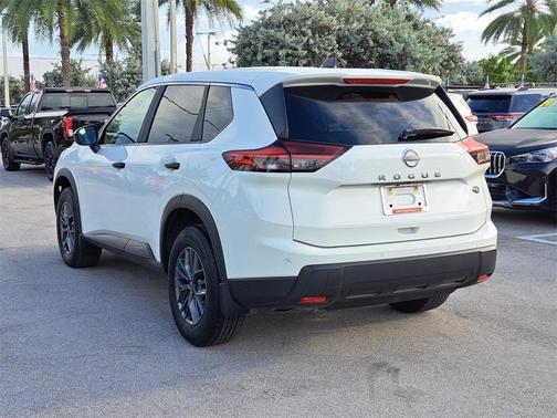 2025 Nissan Rogue S