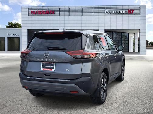 2022 Nissan Rogue SV