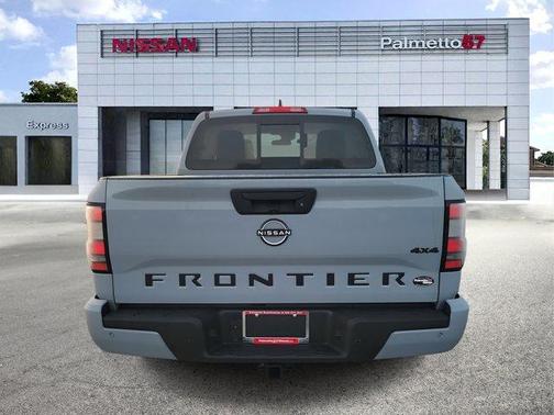 2026 Nissan Frontier SV