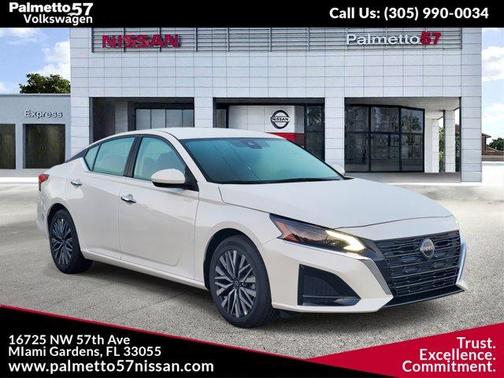 2025 Nissan Altima SV