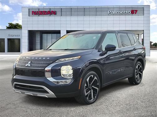 2022 Mitsubishi Outlander SE