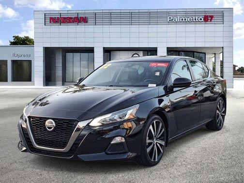 2022 Nissan Altima 2.5 SR