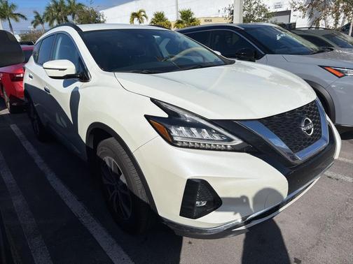 2024 Nissan Murano SV