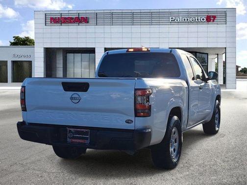 2024 Nissan Frontier S