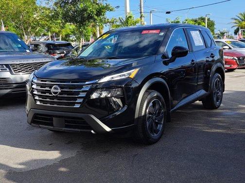 2024 Nissan Rogue SV