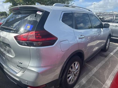 2019 Nissan Rogue Hybrid SV