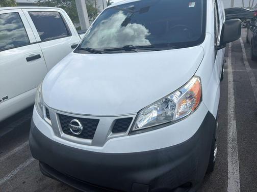 2015 Nissan NV200 S