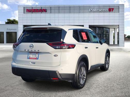 2025 Nissan Rogue S
