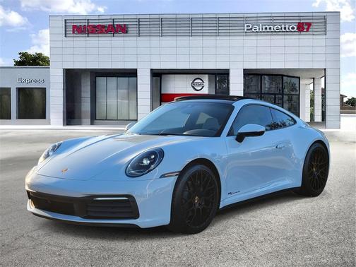 2022 Porsche 911 Carrera