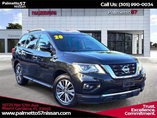 2020 Nissan Pathfinder SV