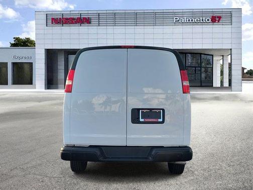 2022 Chevrolet Express 2500 Work Van