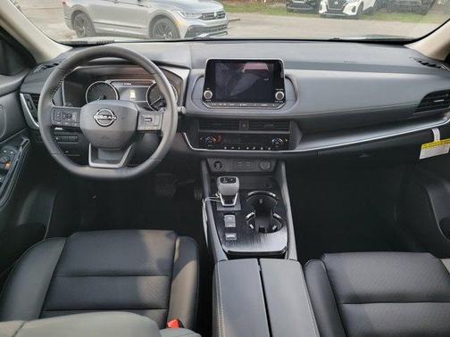 2026 Nissan Rogue DA