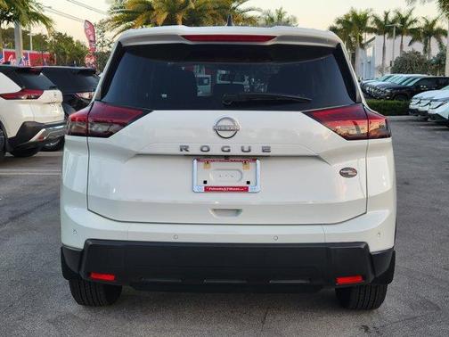 2025 Nissan Rogue S