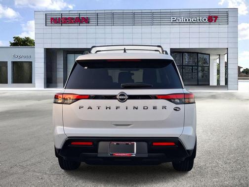 Pearl 2026 Nissan Pathfinder SV
