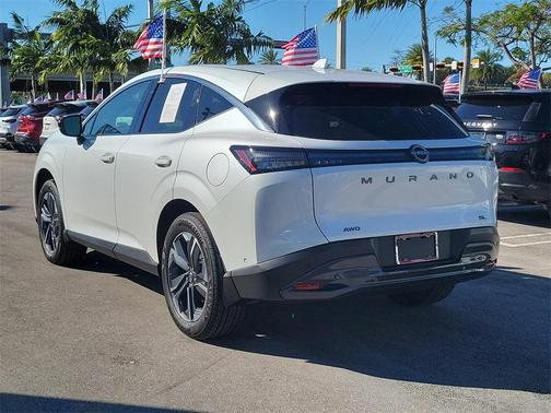 2025 Nissan Murano SL