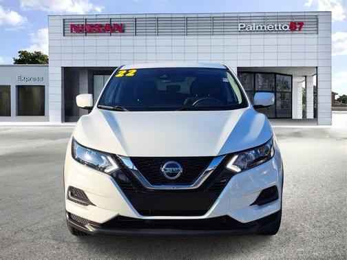 2022 Nissan Rogue Sport S