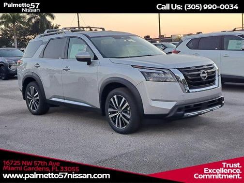2025 Nissan Pathfinder Platinum