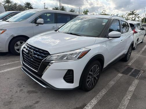 2021 Nissan Kicks SV