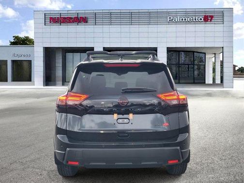 2025 Nissan Rogue Rock Creek