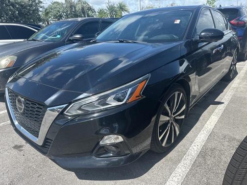 2019 Nissan Altima 2.5 Platinum