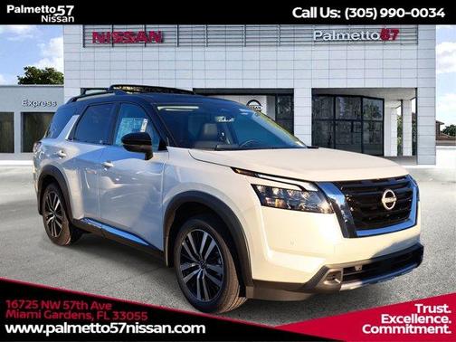 2025 Nissan Pathfinder Platinum