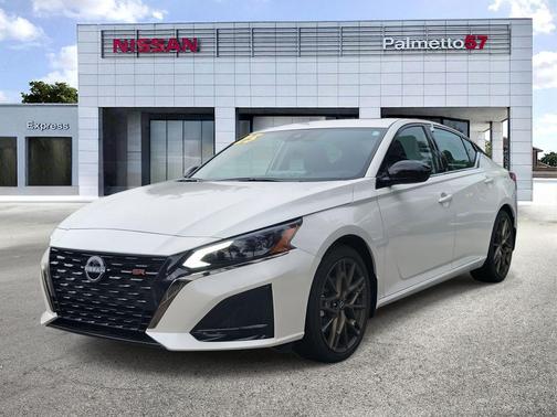 2025 Nissan Altima SR