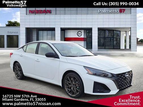 2025 Nissan Altima SR