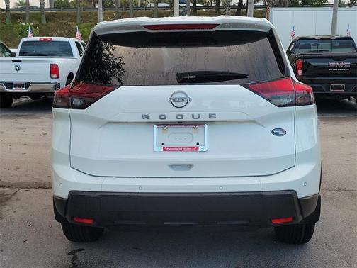 2025 Nissan Rogue S