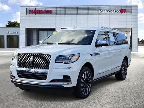 2022 Lincoln Navigator L Black Label