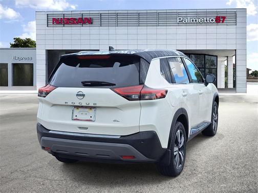 2021 Nissan Rogue SL