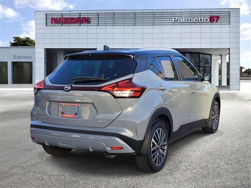 2023 Nissan Kicks SV