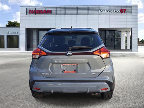 2023 Nissan Kicks SV