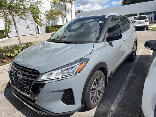 2023 Nissan Kicks SV