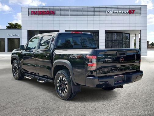 Black 2022 Nissan Frontier PRO-X