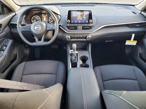 2025 Nissan Altima S