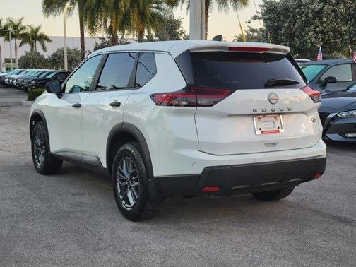 2025 Nissan Rogue S