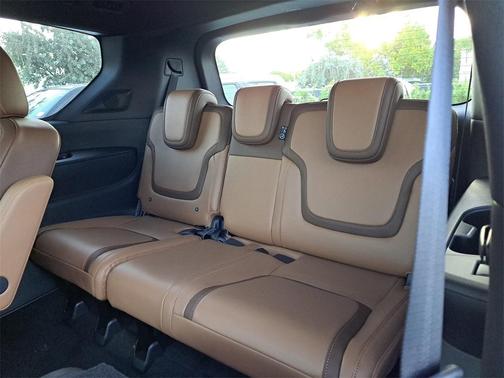2025 Nissan Armada SL